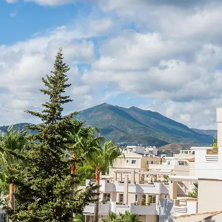 Newly Renovated Sunlit 3bdrm With Stunning Views Apartamento Marbella