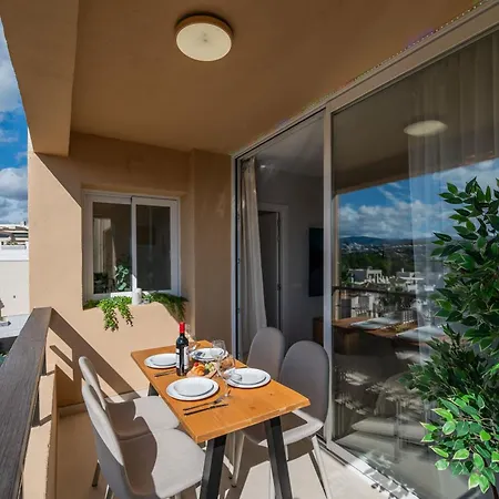 Apartamento Newly Renovated Sunlit 3bdrm With Stunning Views